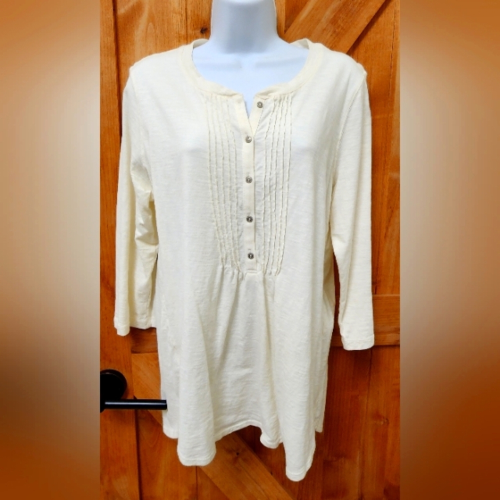 Eddie Bauer Ruffle & Button front shirt, Cream color, size L